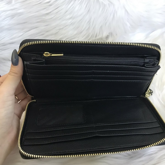 NWT STEVE MADDEN ZIP AROUND WALLET WRISTLET CASE - Picture 5 of 8